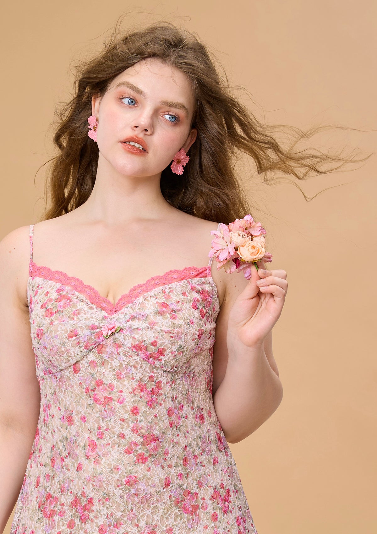 Curve & Plus Tuberose Rose Beauty Dress