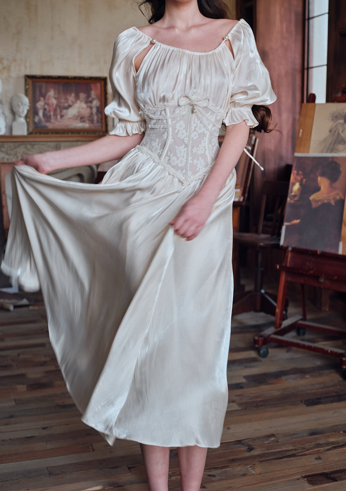 "Du cocon au papillon" Corset Dress