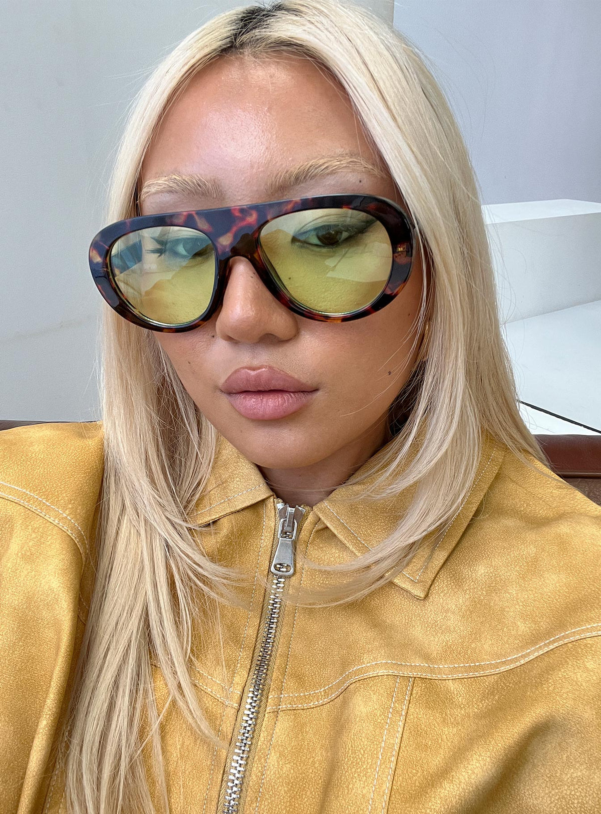 Prized Possession Aviator Sunglasses Tort
