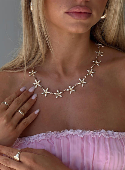 Torquil Necklace Gold