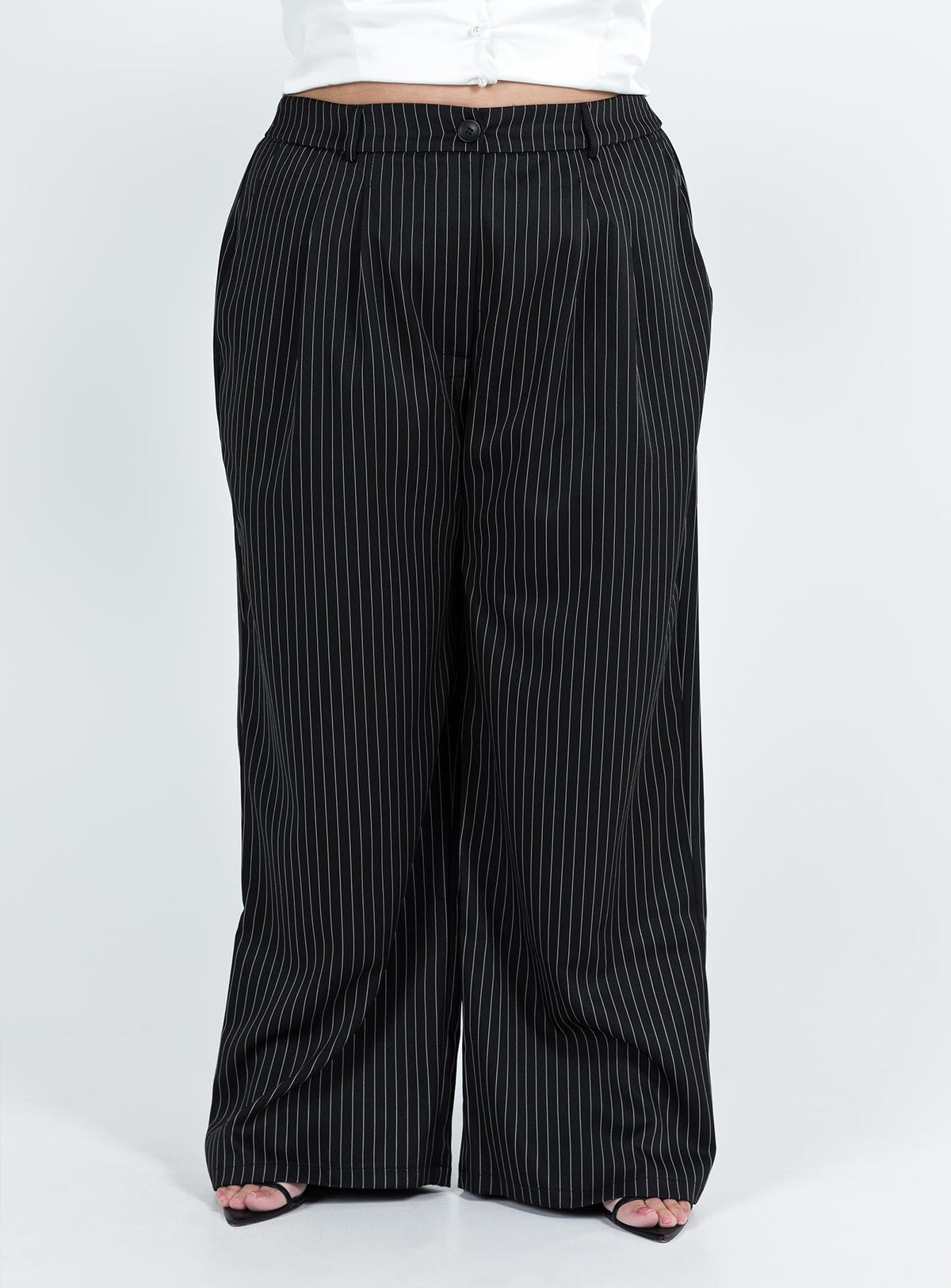 Archer Pants Pinstripe Black Curve