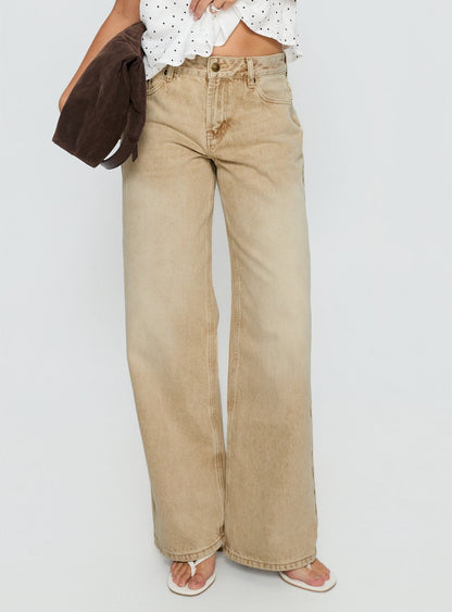 Serenitia Mid Rise Relaxed Jeans Sandy Brown Wash