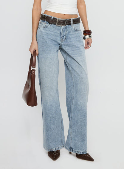 Serenitia Mid Rise Straight Leg Jeans Light Wash Tall