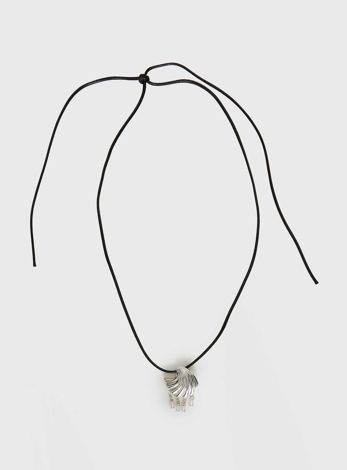 Sun Still Shines Shell Necklace Silver