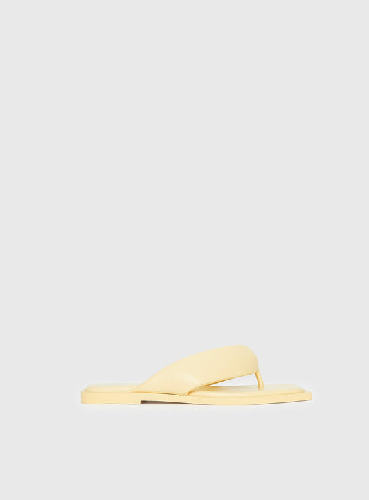 Rylin Puff Thong Sandals Butter