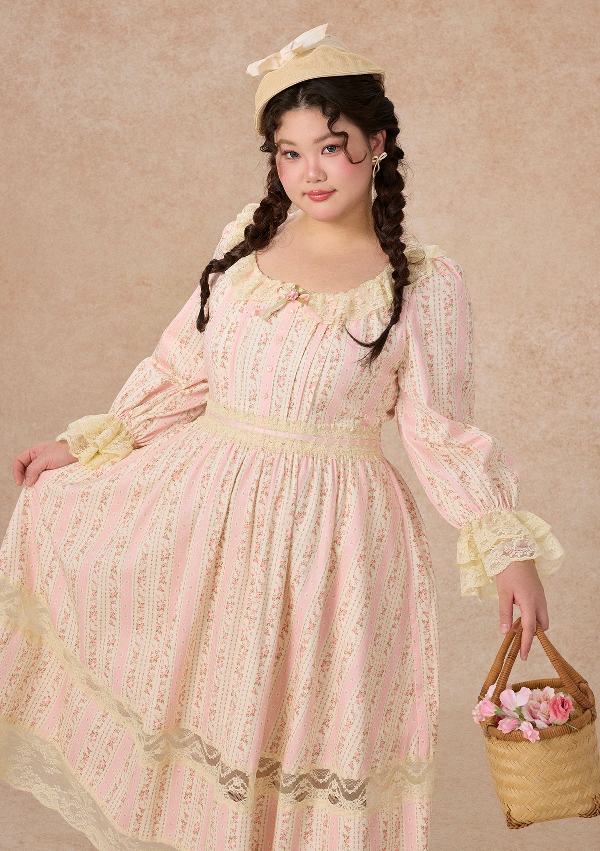 Curve&Plus Honey Flower Notes Dress