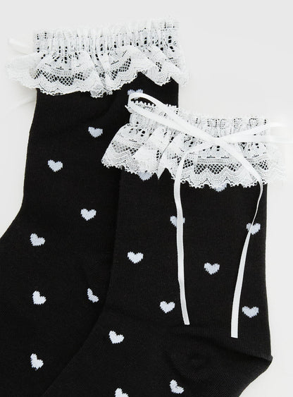 Reminisce Heart Detail Socks Black / White