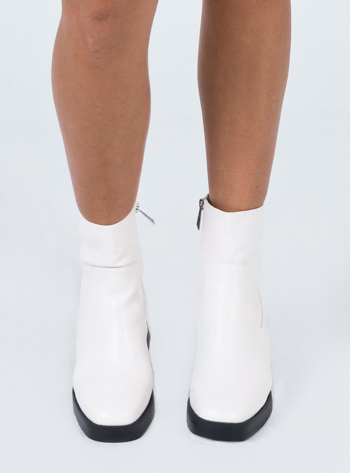 Halo Boots Cream
