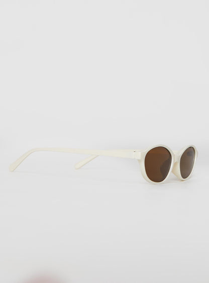 Wonderful World Sunglasses Ecru