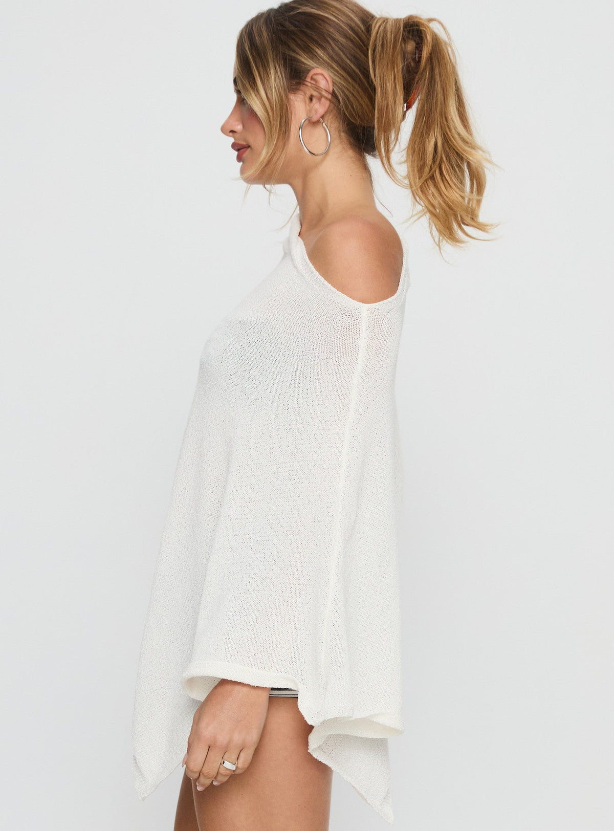 Rouse Off Shoulder Knit Poncho White