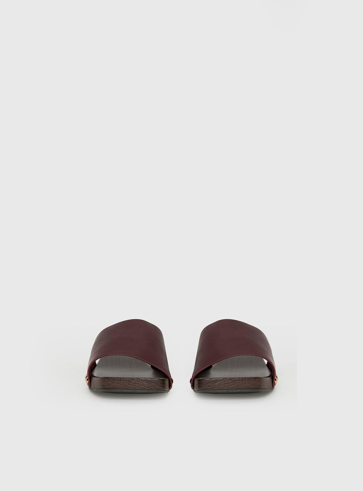 Therapy Zane Stud Detail Sandals Red