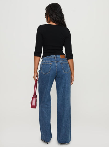 Darla Low Rise Straight Leg Jeans Mid Wash