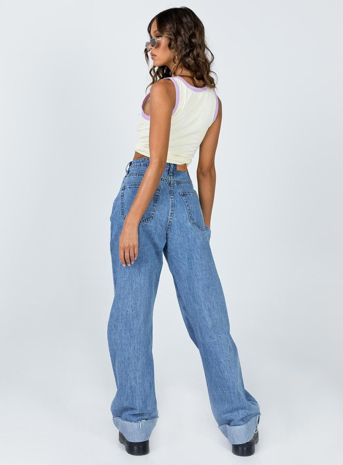 Ollie Mid Rise Straight Leg Jeans Mid Wash Denim