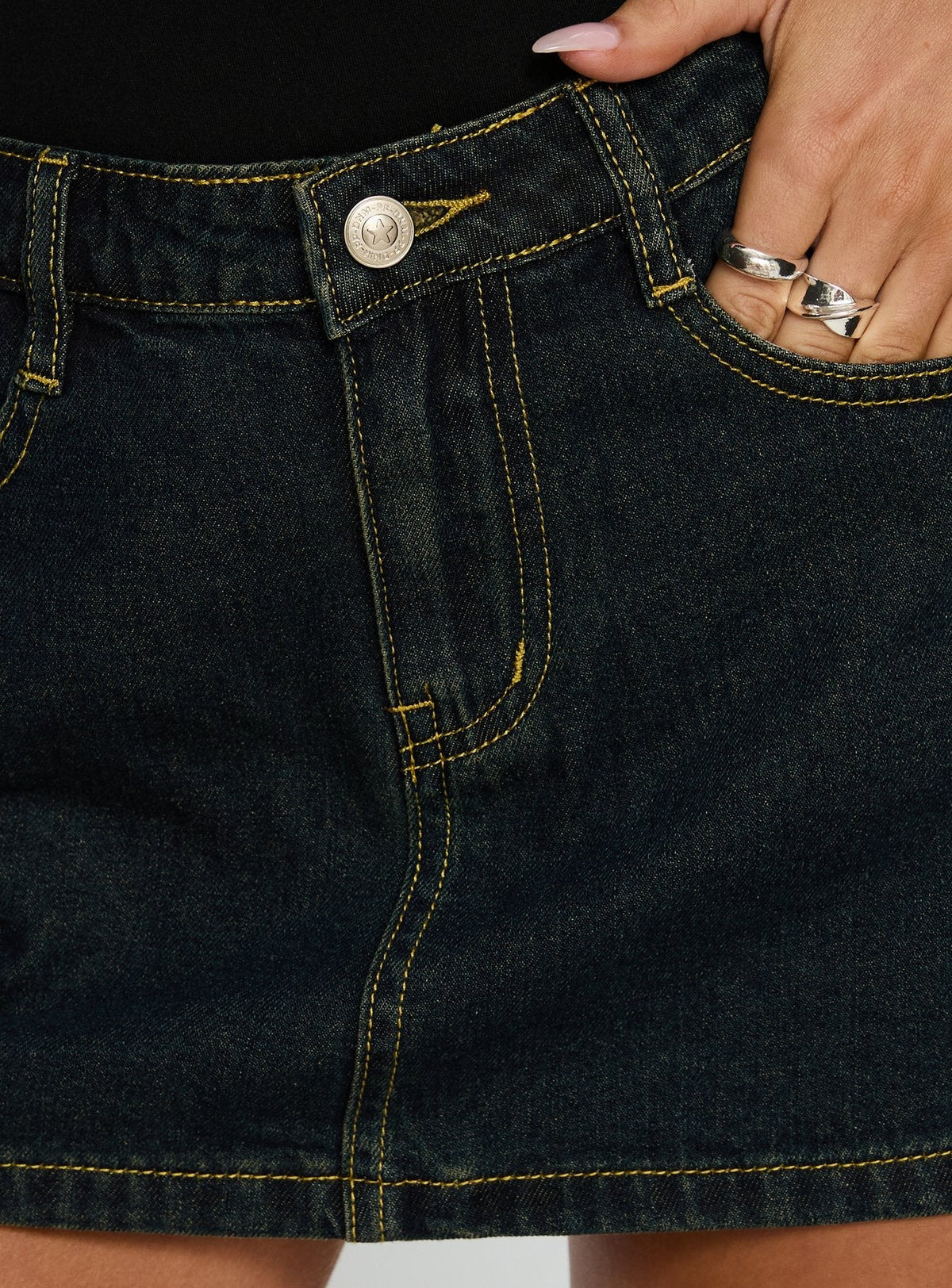 Electric Star Patch Pocket Mini Skirt Dark Blue Wash