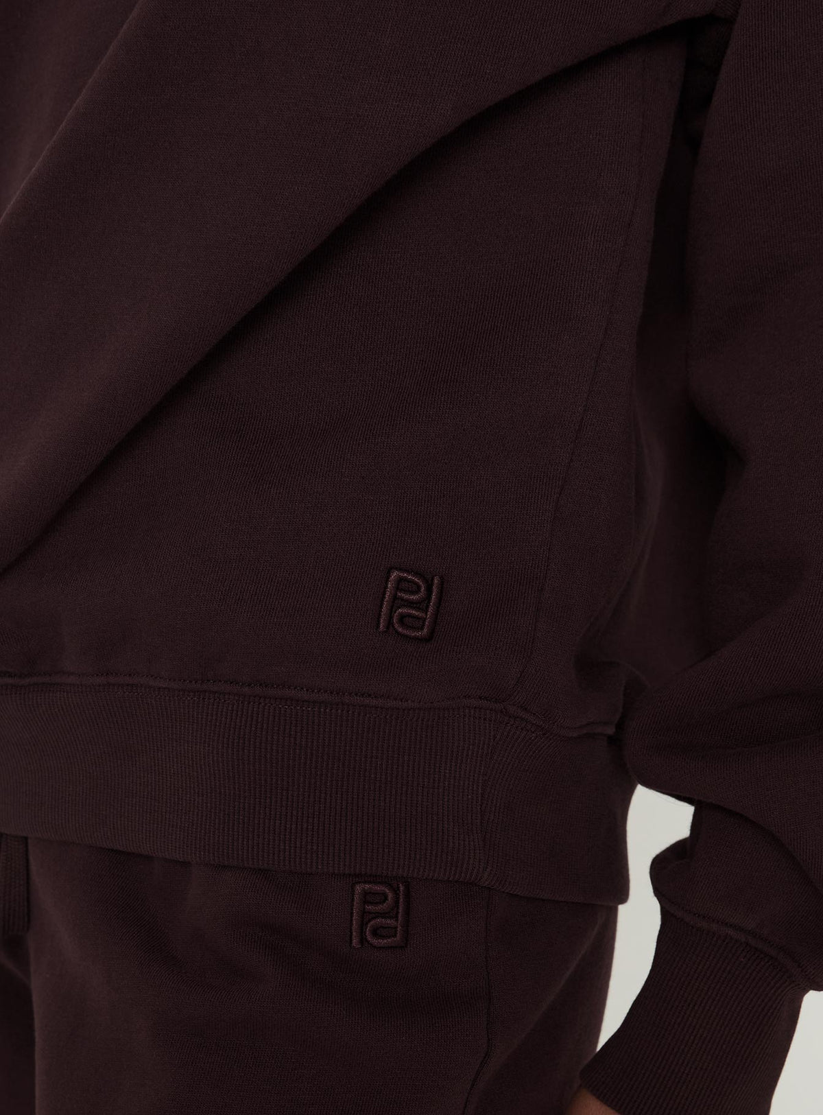 Wellness Off The Shoulder Jumper Brown