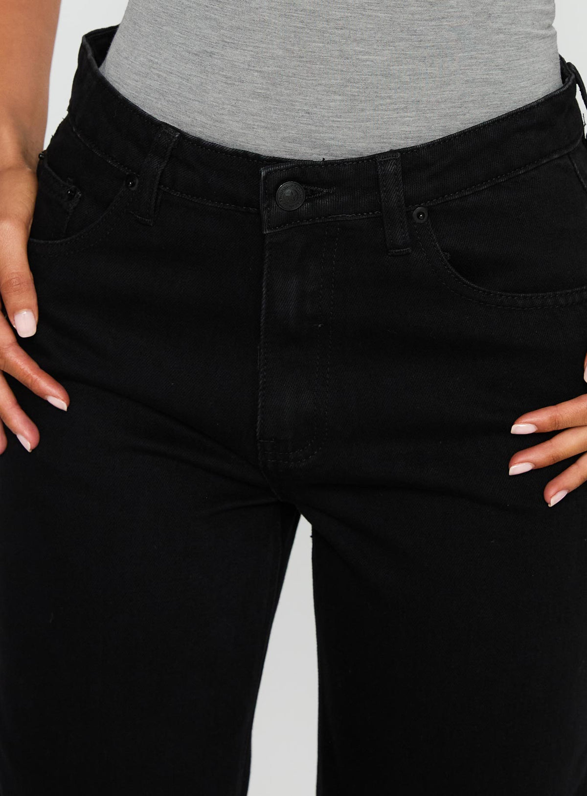 Defender Mid Rise Wide Leg Jeans Black