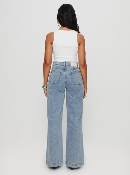 Goldie High Rise Wide Leg Jeans Light Wash