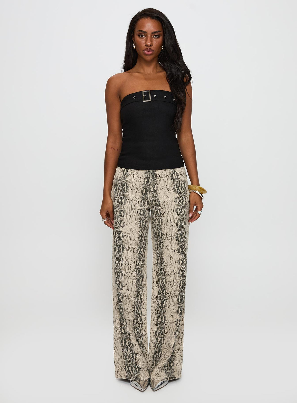Serpentina Low Rise Straight Leg Jeans Snake