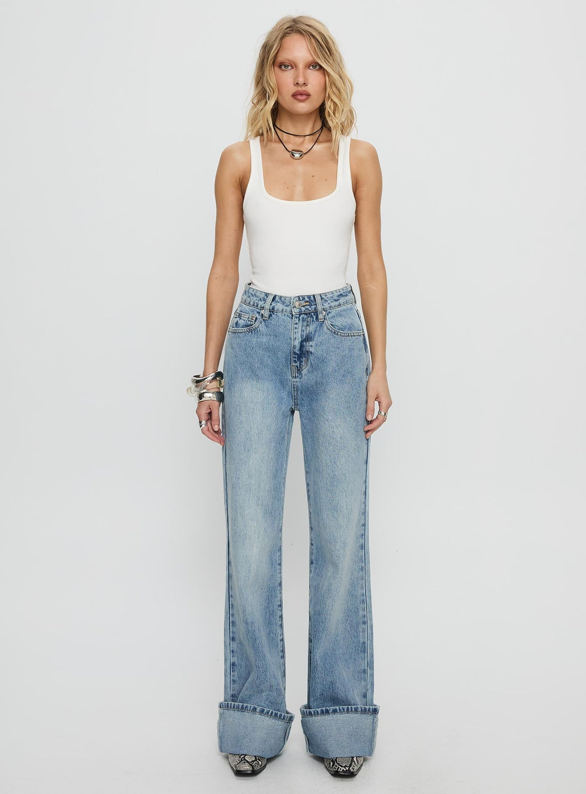 Florida Keys Mid Rise Straight Leg Cuffed Jeans Light Blue Wash