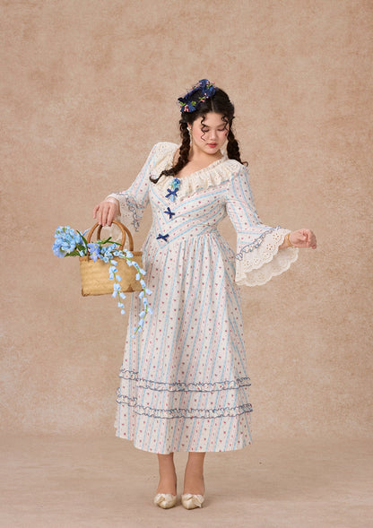 Curve & Plus Morning Versailles Dress