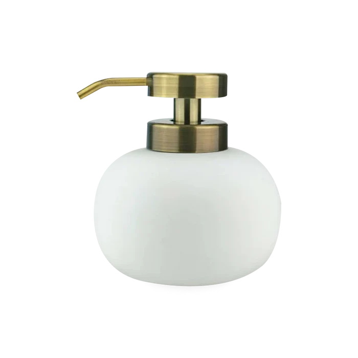 Using soft and organic forms, the Ceramic Rubber Dispenser is made of ceramics coated with a luxurious white rubber finish along with an antiqued gold finished pump.