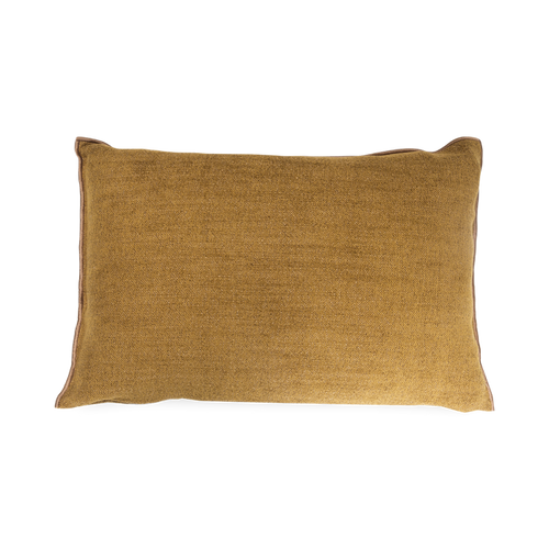 Simple and elegant, the Chenille Pillow focuses on textural appeal to elevate your space.