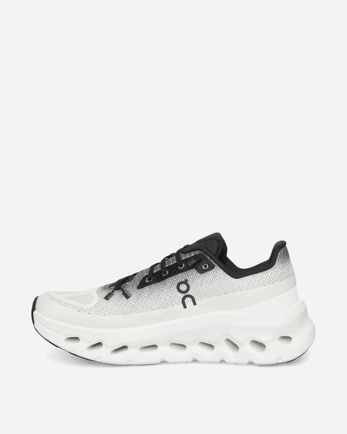 On Cloudtilt Black/Ivory Sneakers Low 3ME10101430 002