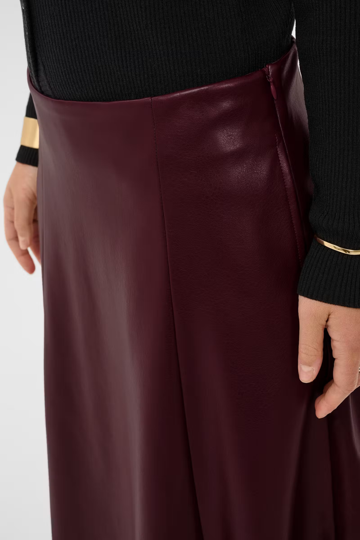 Cream 10614242 CRPaloma Skirt Dark Cabernet by Cream Shop Cream at Dotique