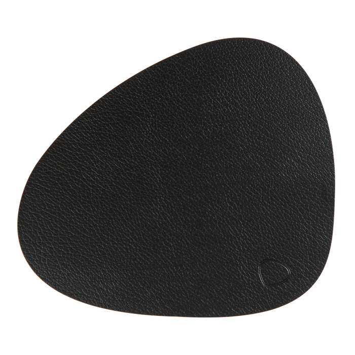 Designed and handcrafted in Denmark, this placemat is a sustainable product that helps to reduce the environmental impact of leather production by re-using leather waste.