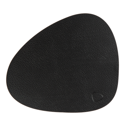 Designed and handcrafted in Denmark, this placemat is a sustainable product that helps to reduce the environmental impact of leather production by re-using leather waste.