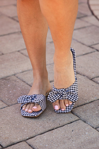 FINAL SALE - Bow Moment Gingham Black Slide Sandals