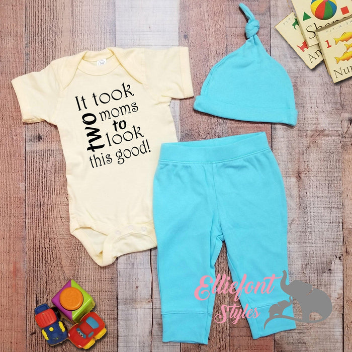 It Took Two Moms To Look This Good Infant One Piece / Proud baby / 2 Moms / Baby Bodysuit / LGBT Gay Lesbian  / Baby shower gift / Newborn - Elliefont Styles