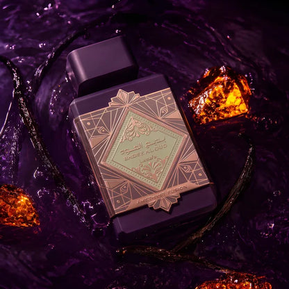 Lifestyle image of Lattafa Badee Al Oud Amethyst Fusion Eau De Parfum with rich amber accents and vanilla pods.