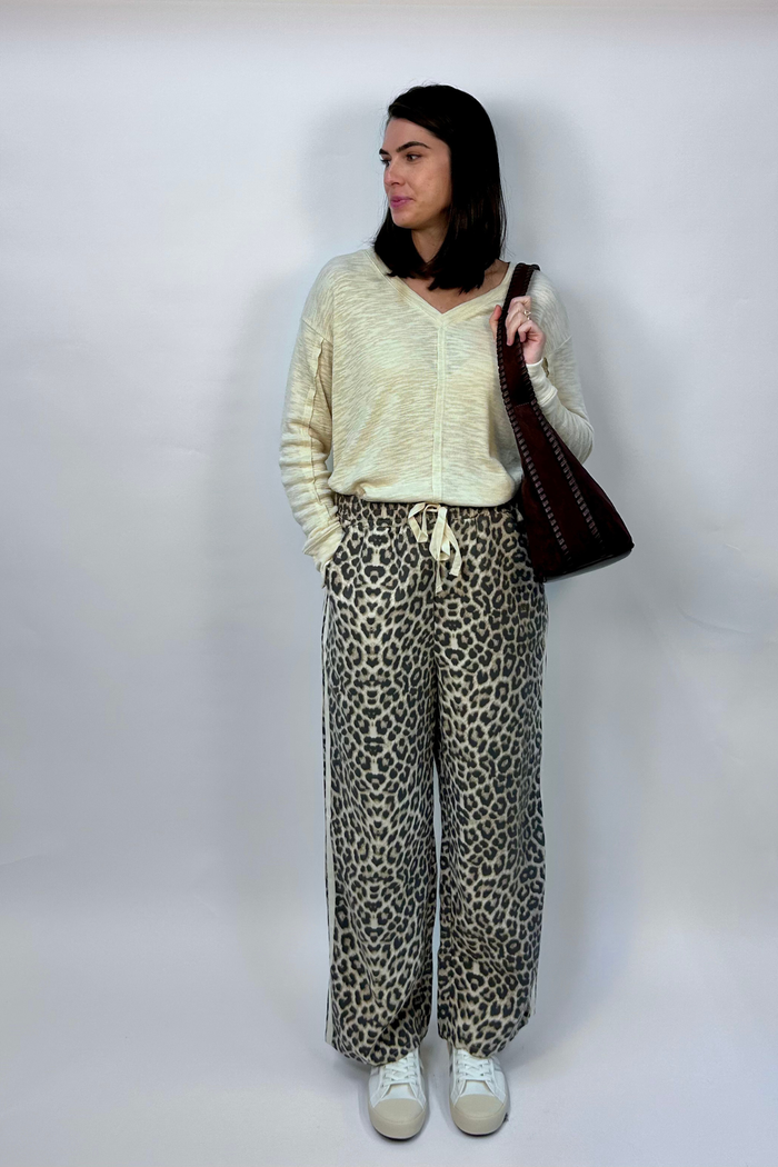 Leopard Print Pants w/Side Stripe