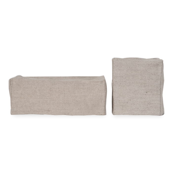 Using a beautiful 100% linen, The Linen Tissue Box Cover provides a neutral palette to any tissue box, which improves on stylistic decisions for any countertop or nightstand.