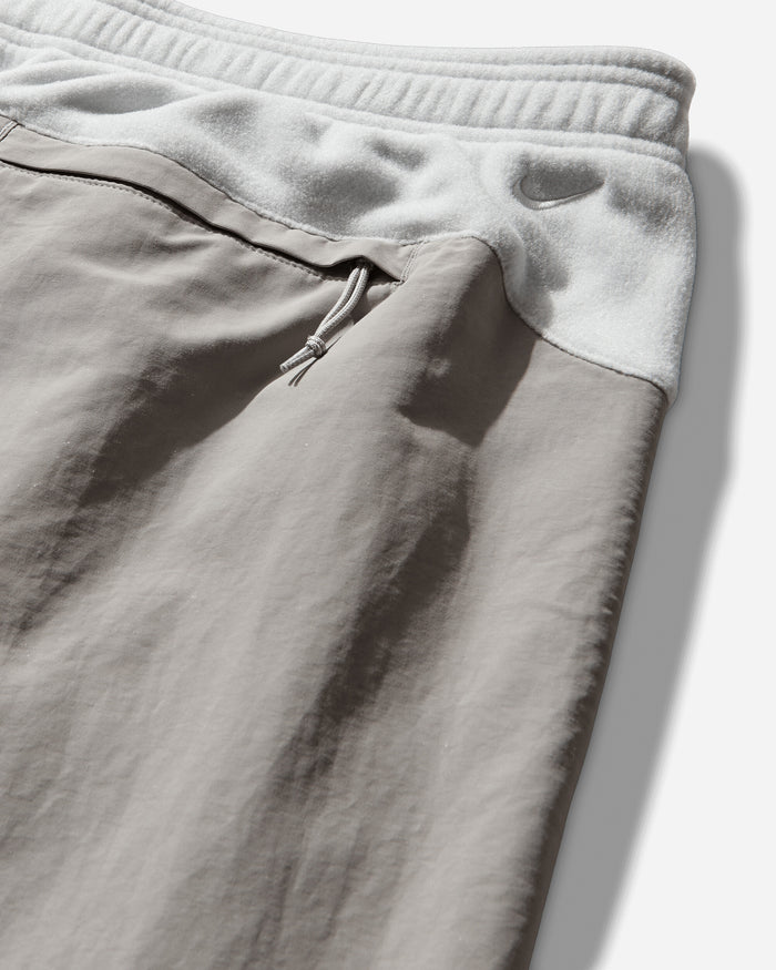 Nike Nike Acg "wolf Tree" Plus Fleece Pants Photon Dust/College Grey/Summi Pants Trousers HJ2864-025