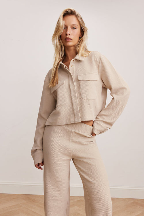 Moon Classic Short Blouse