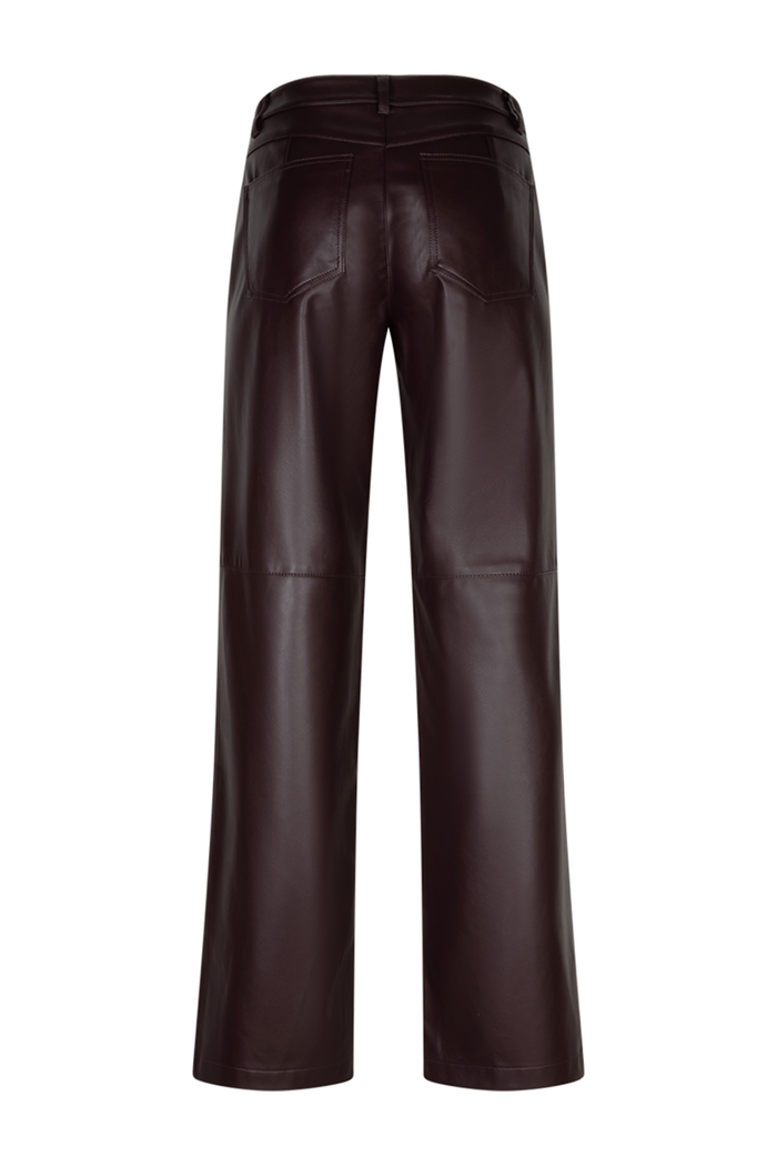 Red Button SRB5077A Colette Faux Leather Trousers L31 Burgundy back view Shop Red Button at Dotique