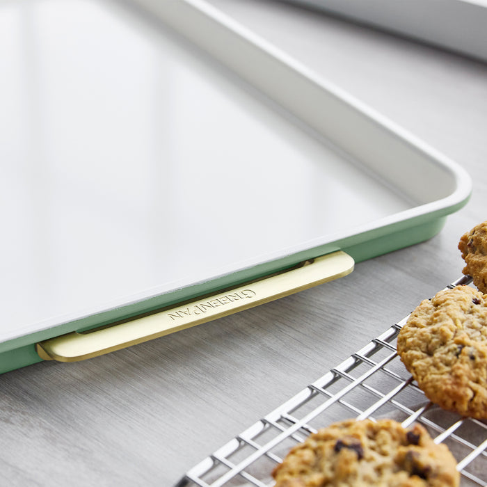 Reserve sheet pan with gold-tone handles