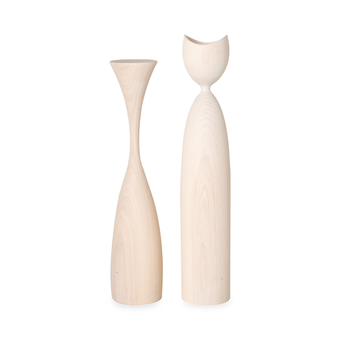 This stunning candle holder is crafted with Ash wood and features a beautiful grain that brings years of beauty and enjoyment.