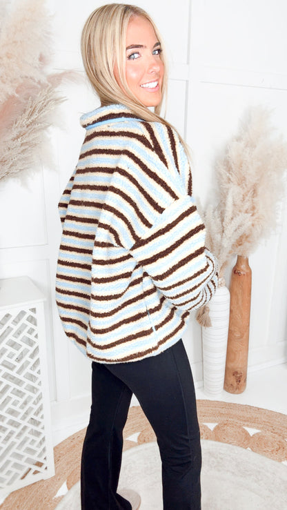 The Retro Wave Pullover
