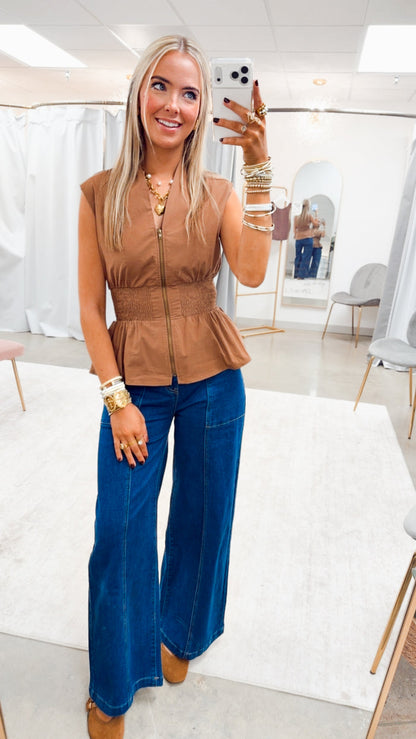 The Sweetheart Peplum Top-Mocha