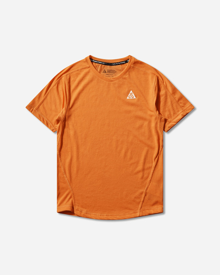 Nike W Acg Trail Df Ss Top (consumer Facing Name Tbd) Safety Orange T-Shirts Shortsleeve IO9650-819