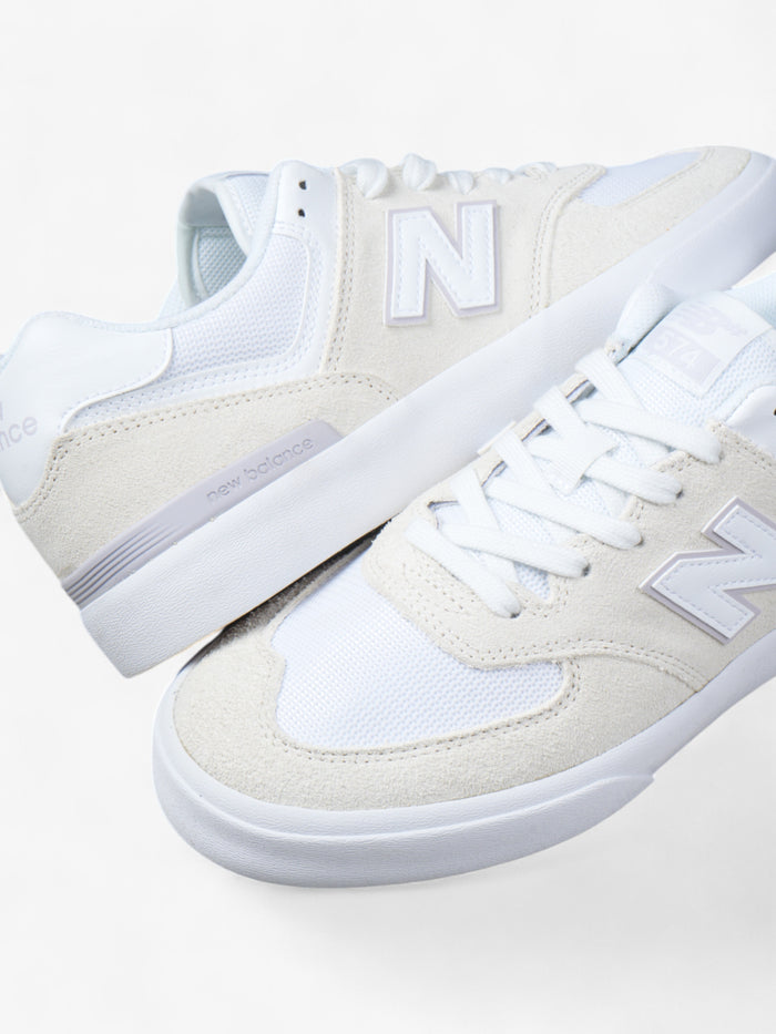 Zapatillas New Balance Numeric 574 Vulc Blanco Crema