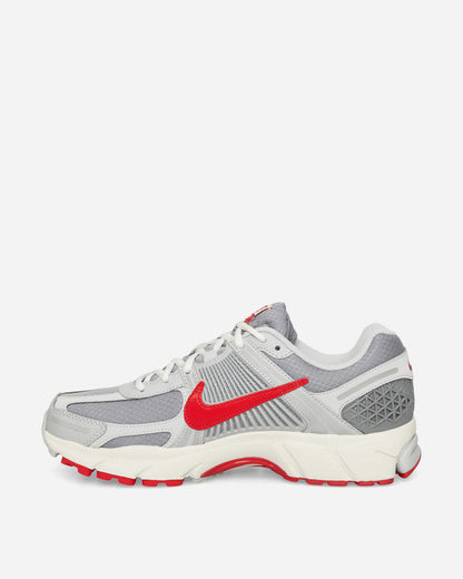 Nike Nike Zoom Vomero 5 Se Men's Shoes Grey Fog/University Red-Partic Sneakers Low IQ6589-001
